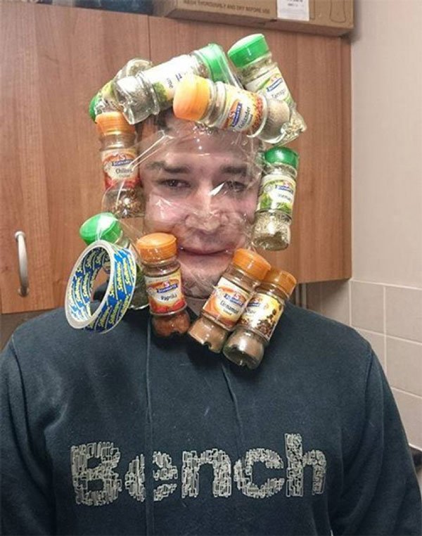 sellotape-selfies10