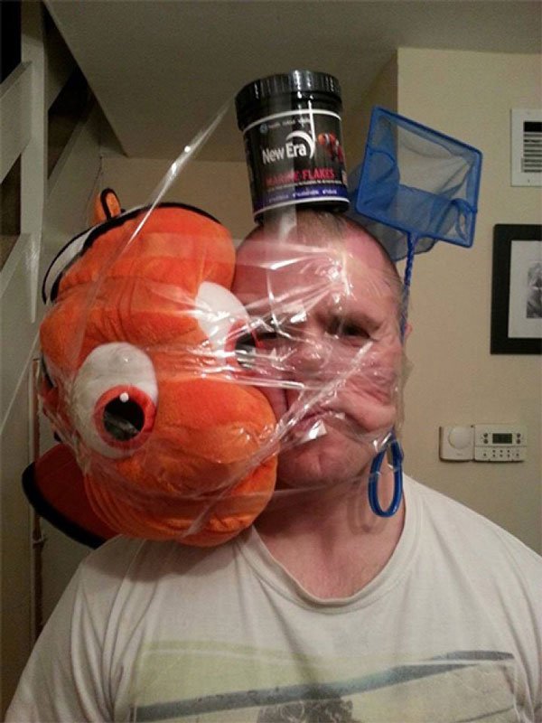 sellotape-selfies2