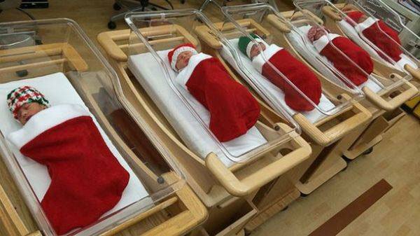bebes-navidad-magee-women-hospital1