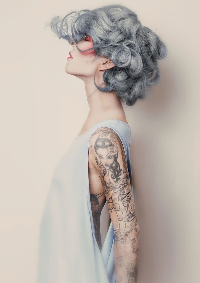 pelo-gris-mujer-tendencia-13