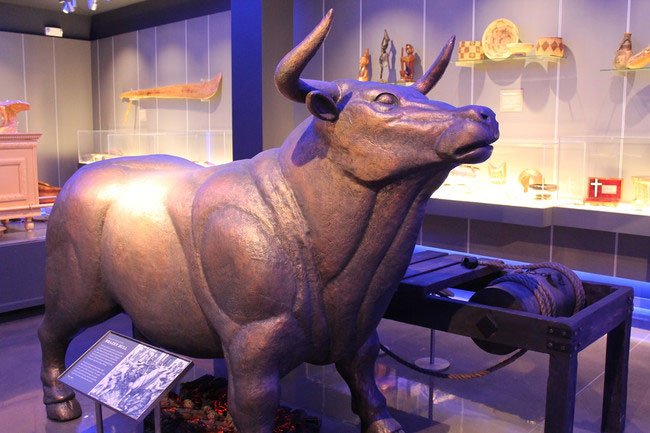 toro-falaris1